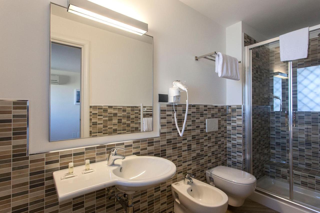 Astra Roma Apartments Bagian luar foto