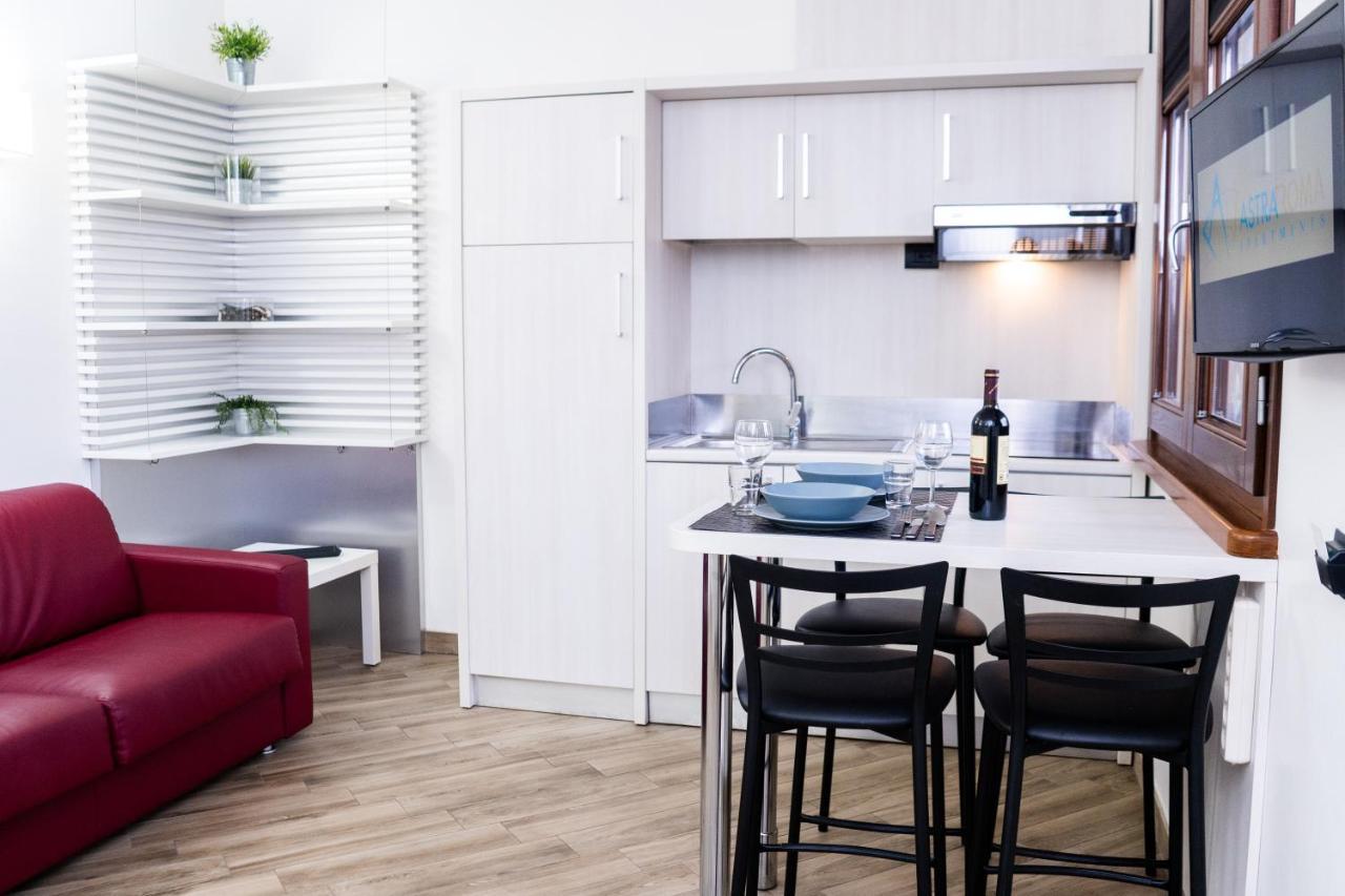 Astra Roma Apartments Bagian luar foto